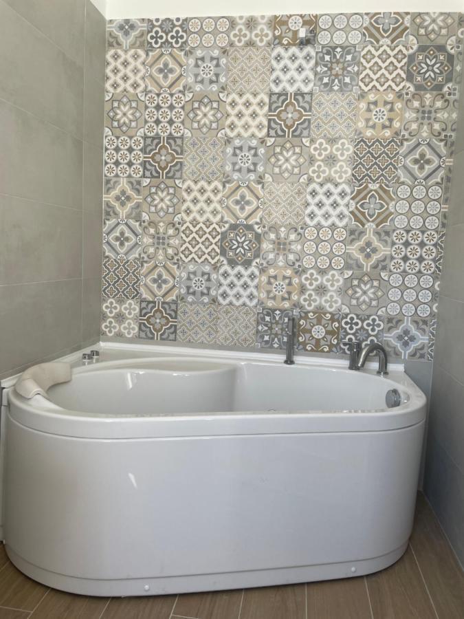 A Casa Dei Miei Bed & Breakfast Otranto Exterior photo